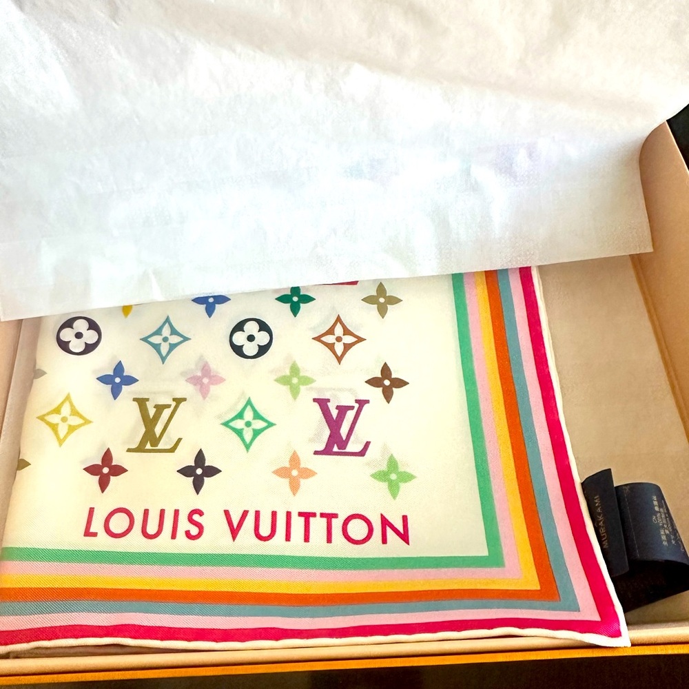 SOLD OUT BRAND NEW Multicolor Louis Vuitton's Takashi Murakami silk scarf